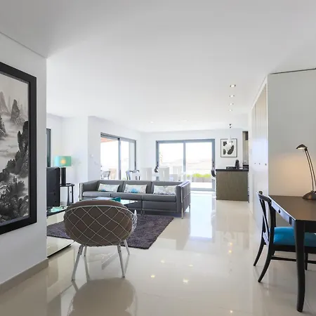 D Wan Deluxe * בליאל